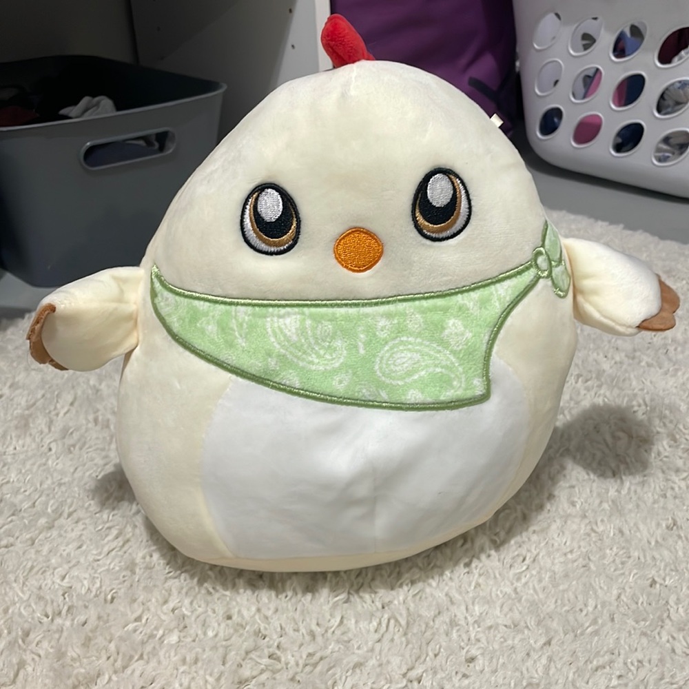 Chicken squishmallow